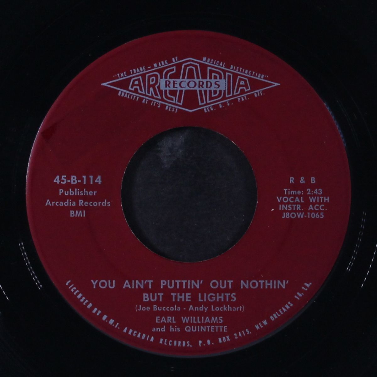 o baby please / you ain't puttin' out nothin' but lights by EARL WILLIAMS