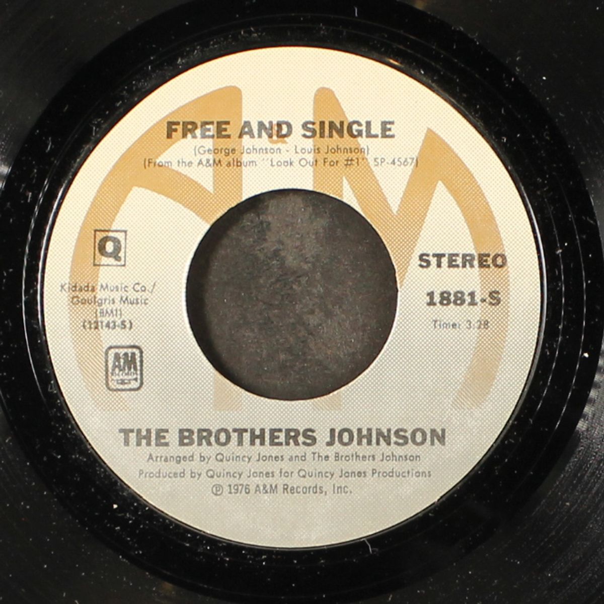 free and single / thunder thumbs and lightnin' licks by BROTHERS JOHNSON
