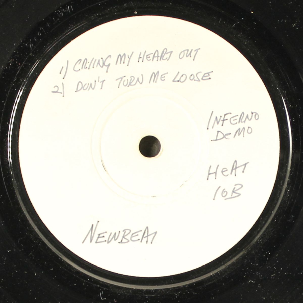 run baby run / crying my heart out, don't turn me loose by NEWBEATS