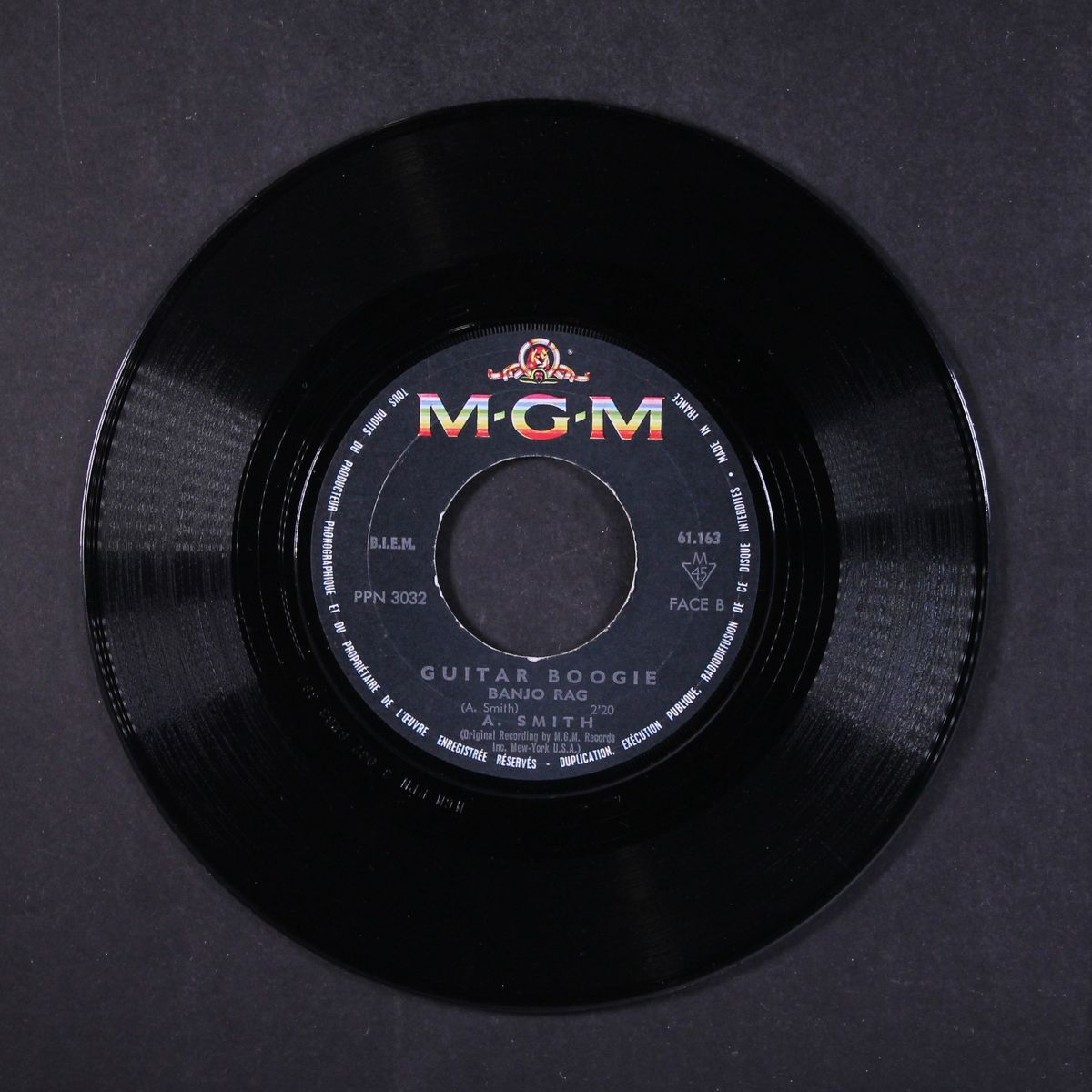 guitar boogie by ARTHUR SMITH