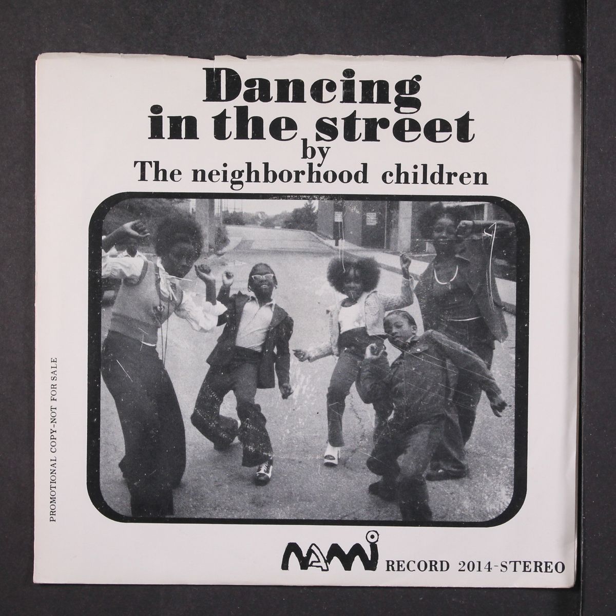 dancing in the street / mono by NEIGHBORHOOD CHILDREN