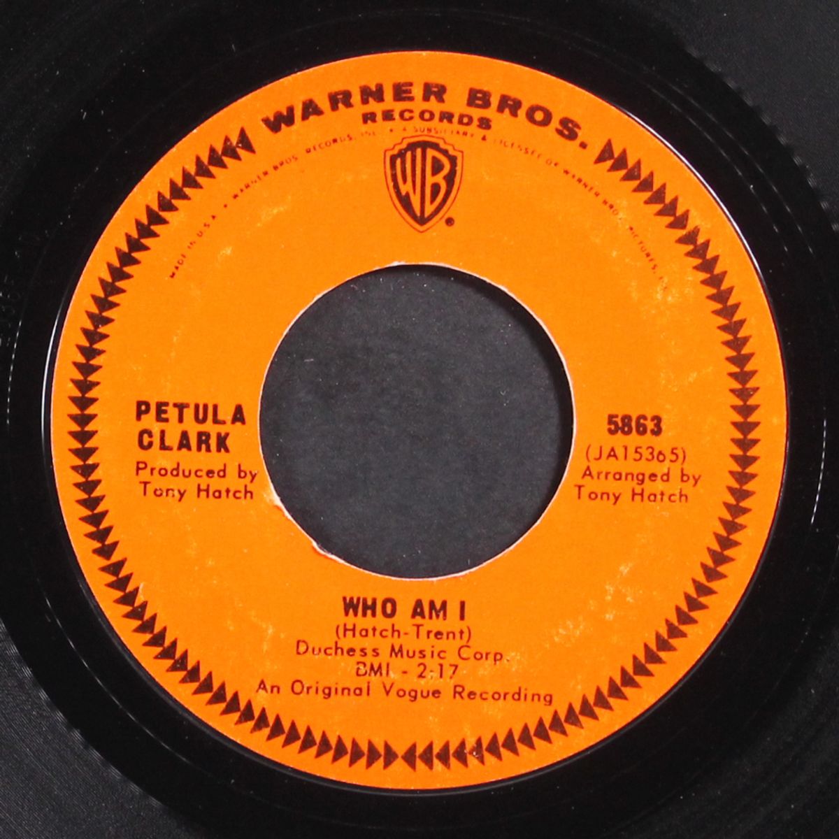 who am i by PETULA CLARK