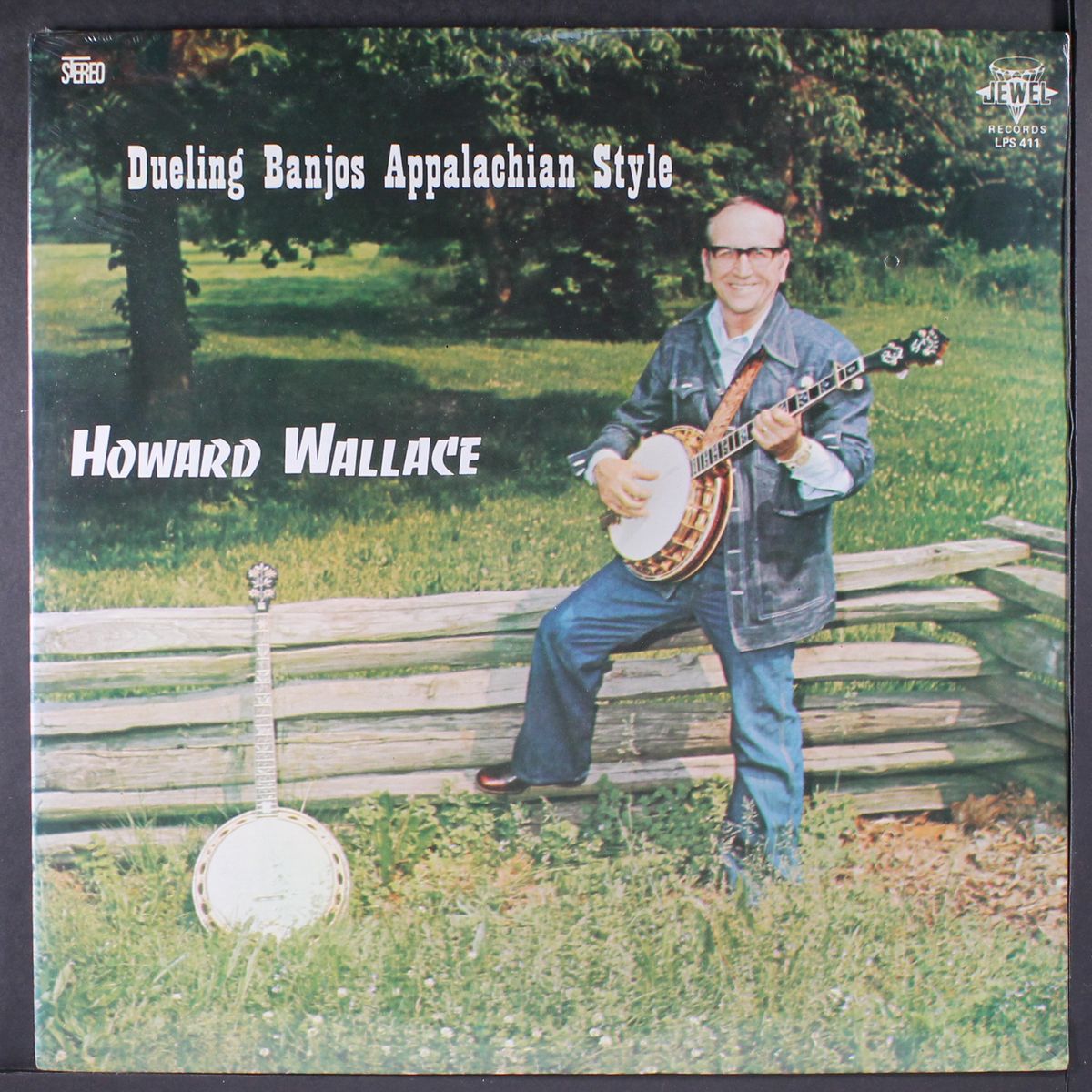 dueling banjos appalachian style by HOWARD WALLACE