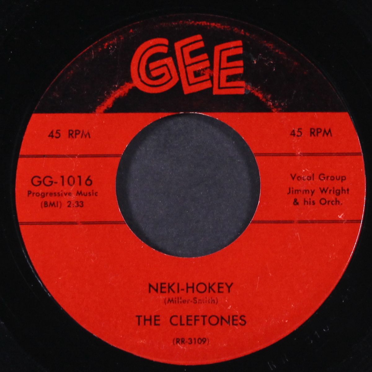 can't we be sweethearts / neki-hoeky by CLEFTONES