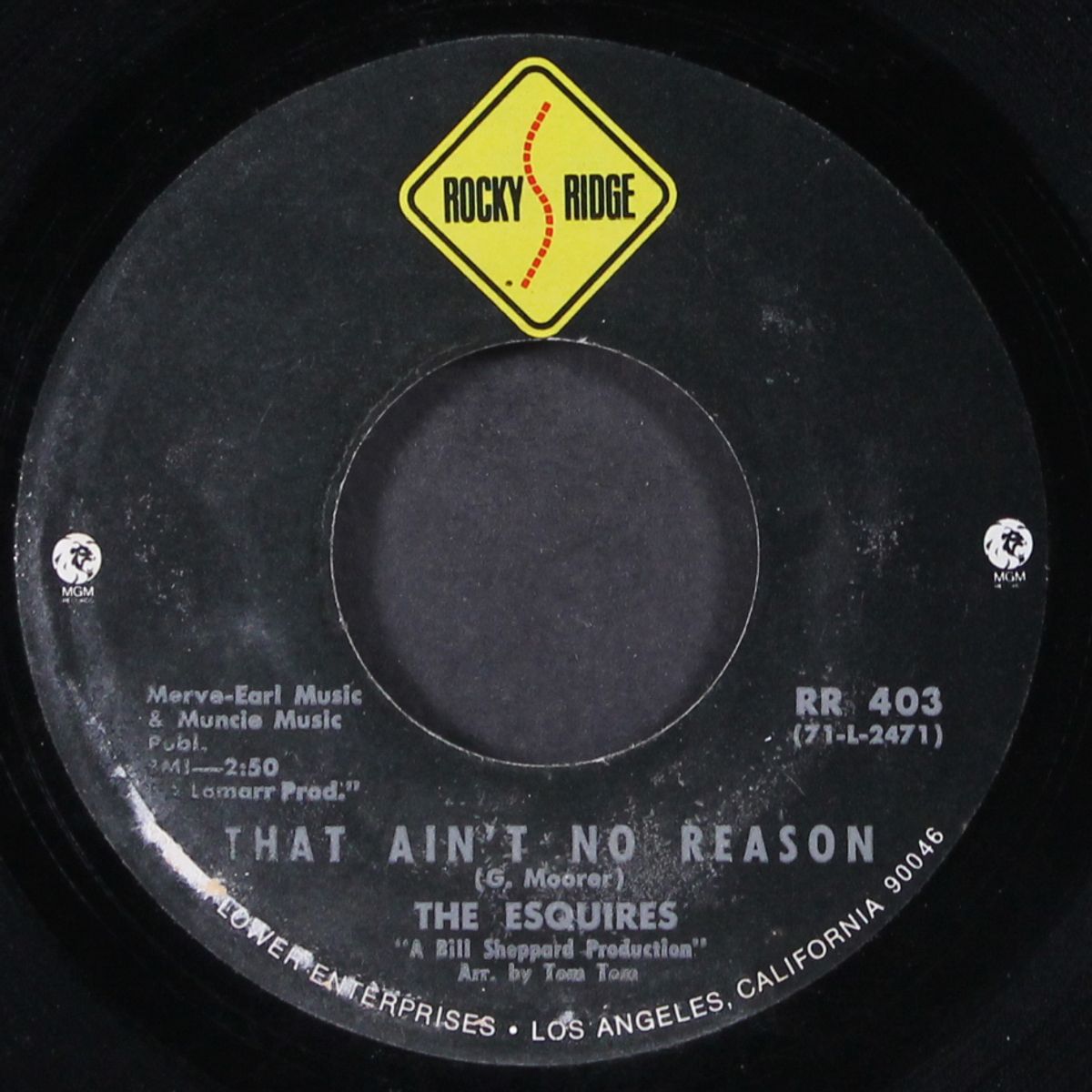 dancin' a hole in the world / that ain't no reason by ESQUIRES