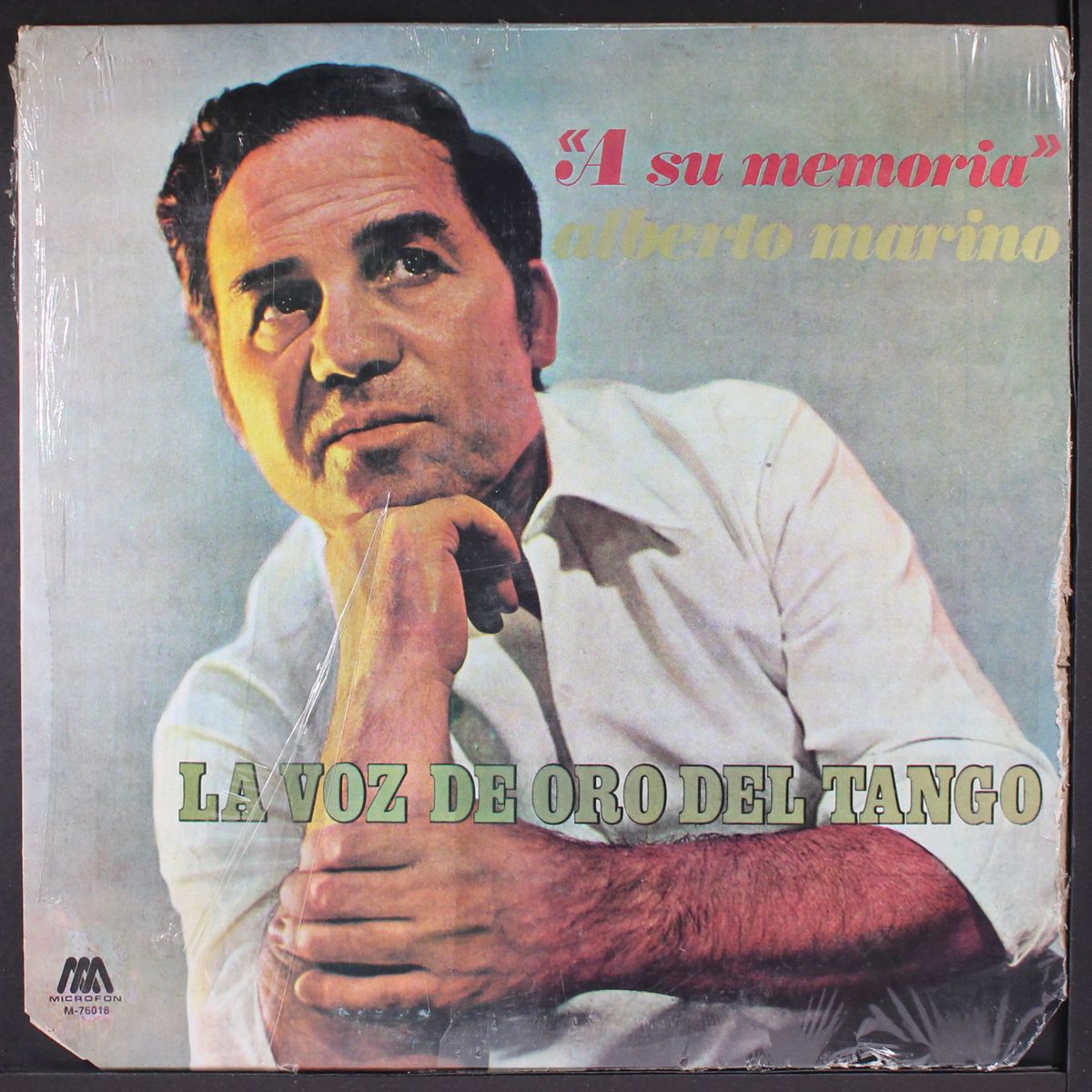 a su memoria by ALBERTO MARINO