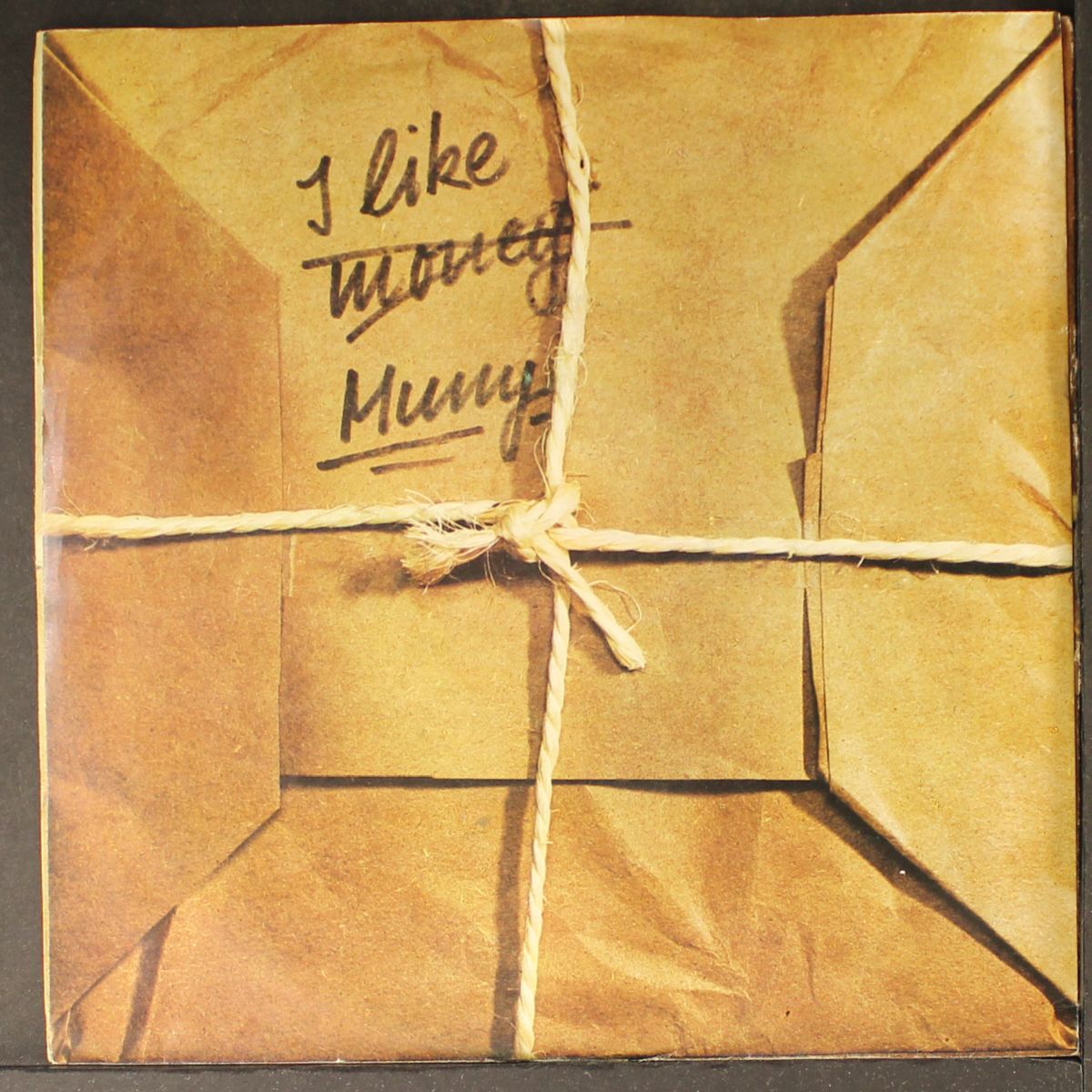 muny, muny, muny / friends by DAISY CLAN