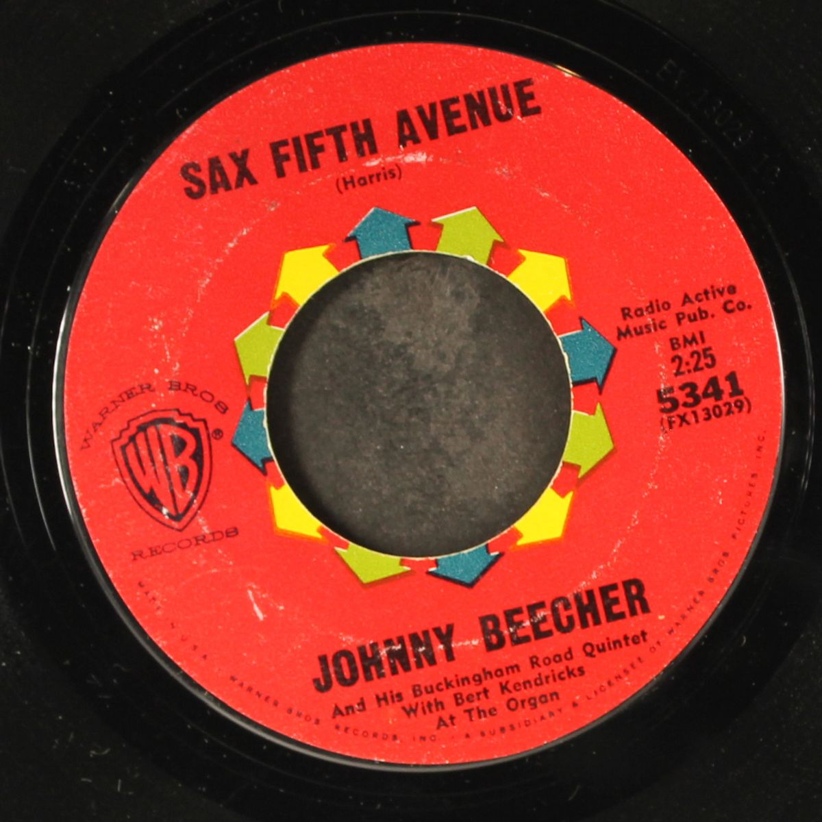 sax fifth avenue / jack sax the city by JOHNNY BEECHER