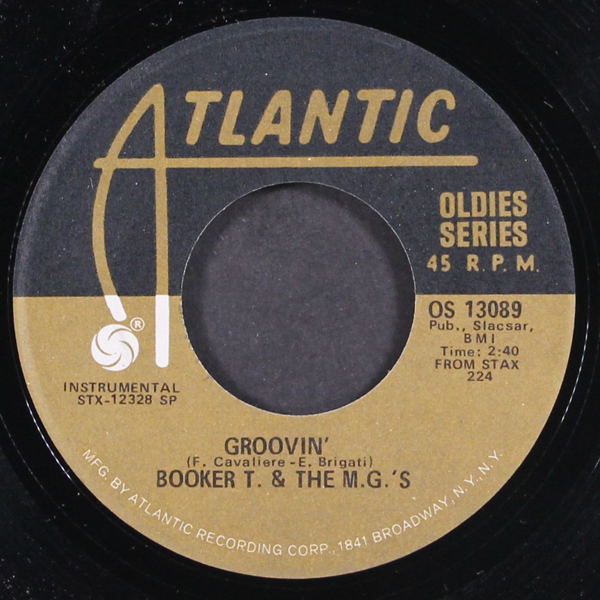 hip hug-her / groovin' by BOOKER T & THE MG'S