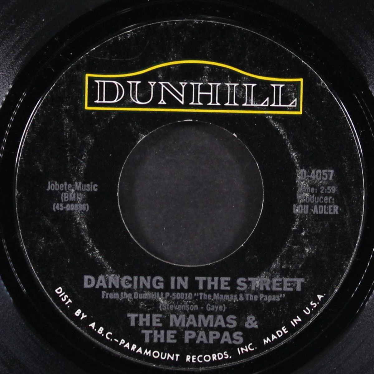 words of love / dancing in the street by MAMAS & PAPAS