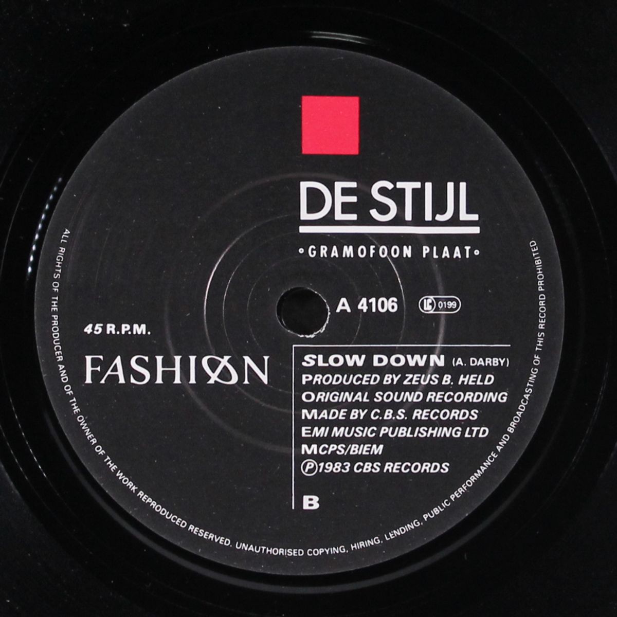 eye talk by FASHION