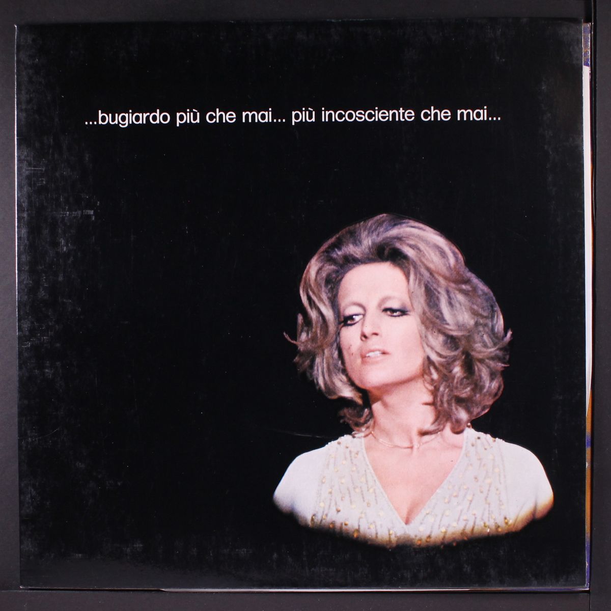 ...bugiardo piu che mai... piu incosciente che mai... by MINA
