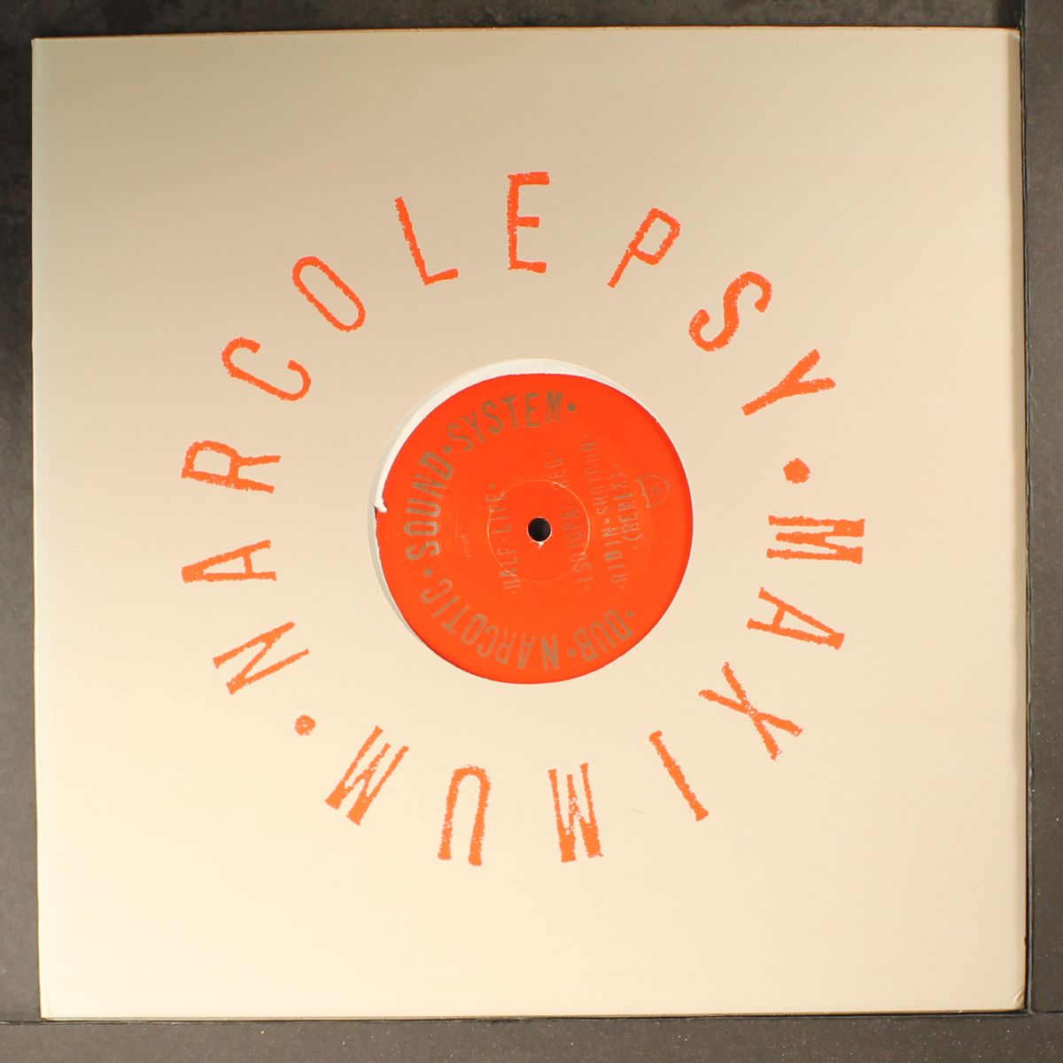 half life + 5 by DUB NARCOTIC SOUND SYSTEM