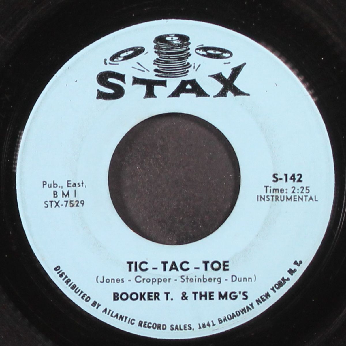 mo' onions / tic tac toe by BOOKER T & THE MG'S