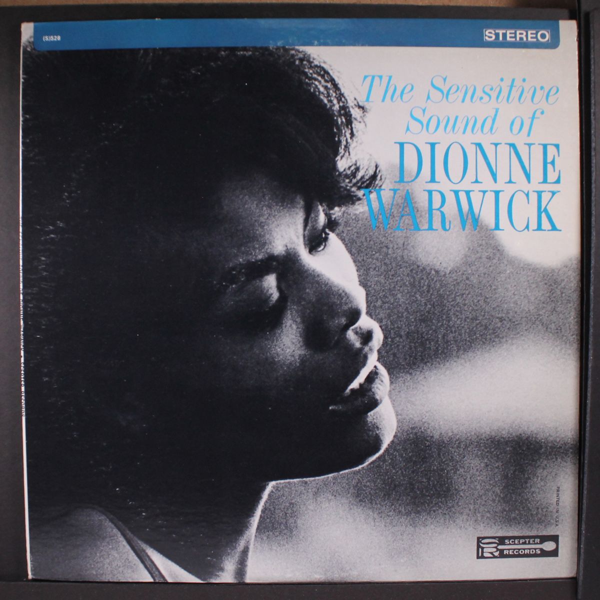 the sensitive sound of by DIONNE WARWICK