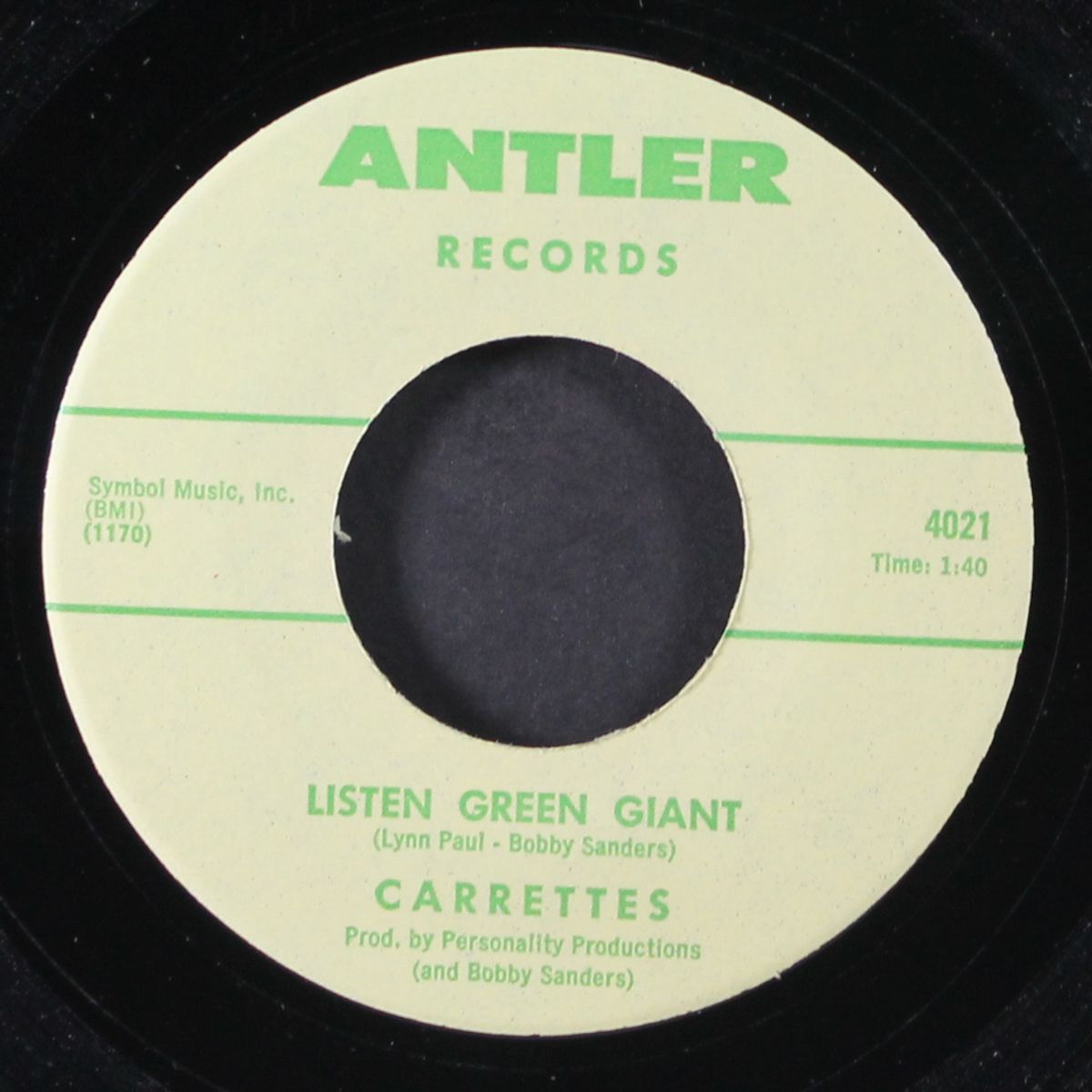 listen green giant / football freddy by CARRETTES