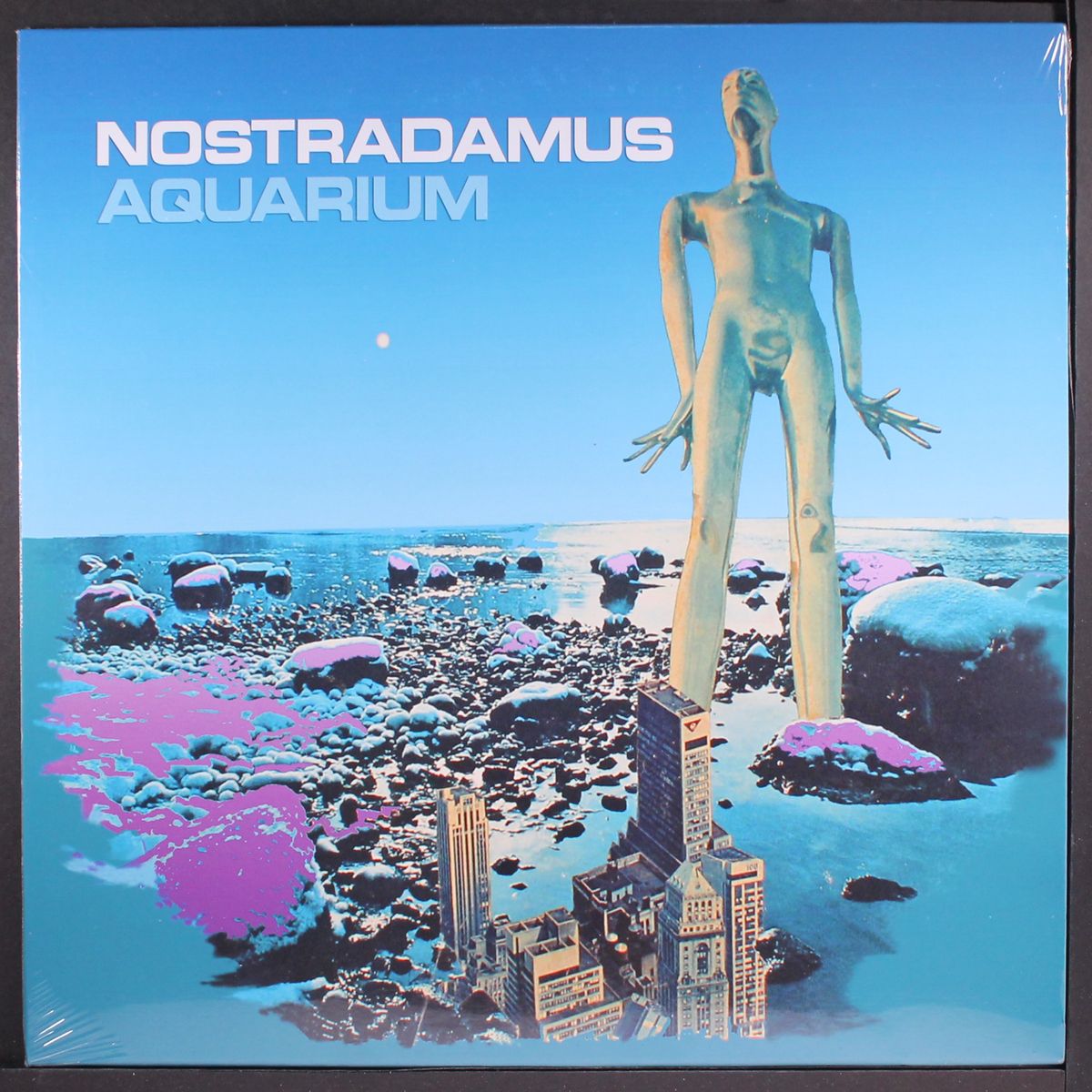 aquarium by NOSTRADAMUS