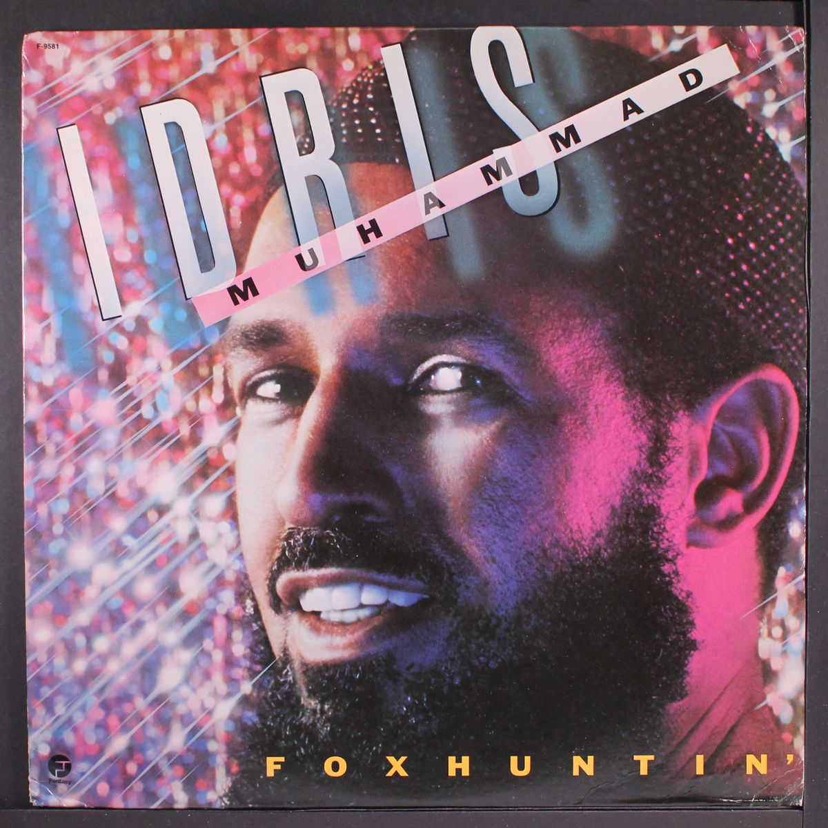 fox huntin' by IDRIS MUHAMMAD