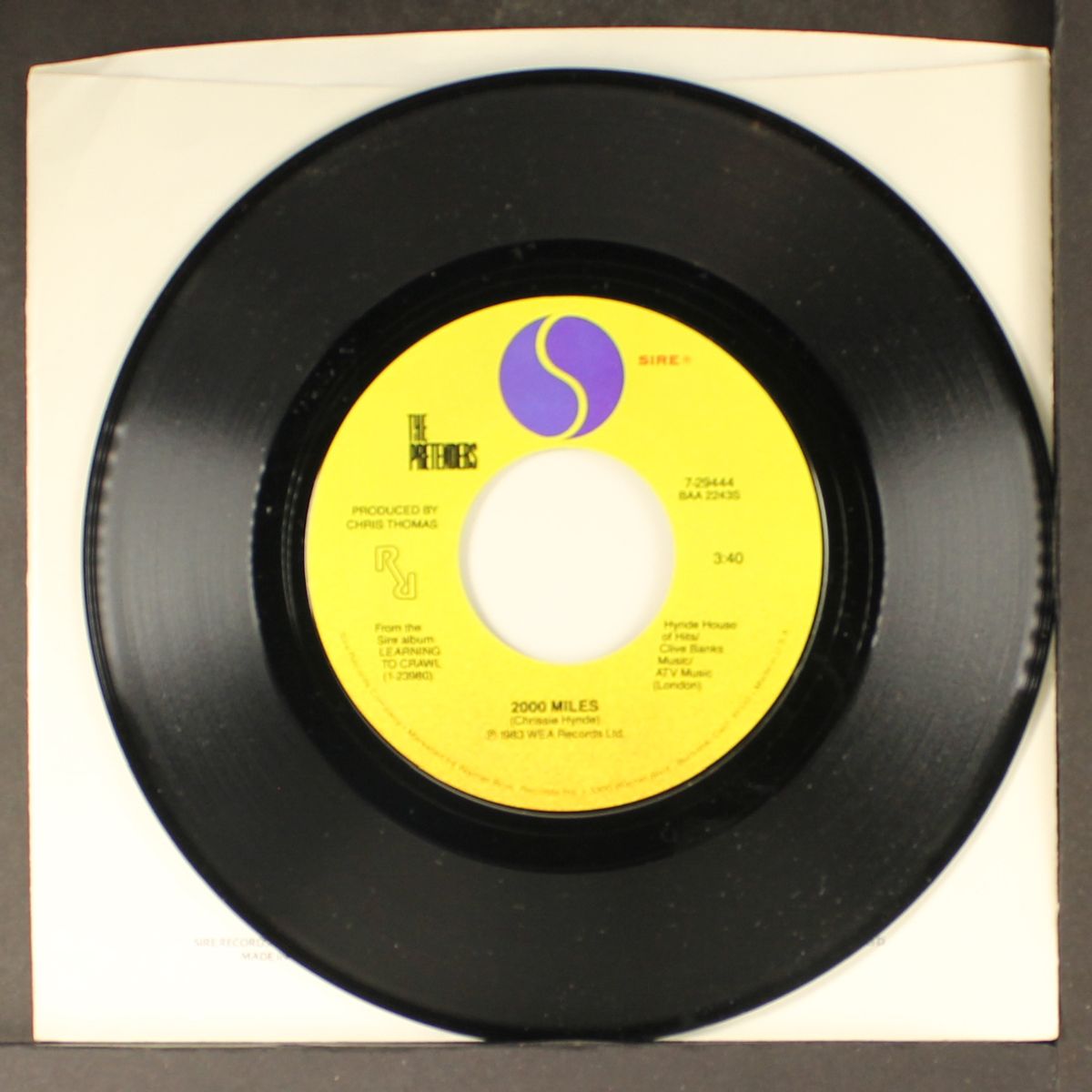 middle of the road / 2000 miles by PRETENDERS