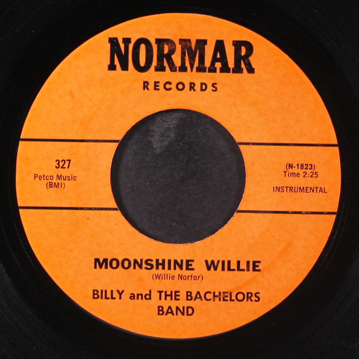 moonshine willie / beggin woman blues by BILLY & BACHELORS BAND