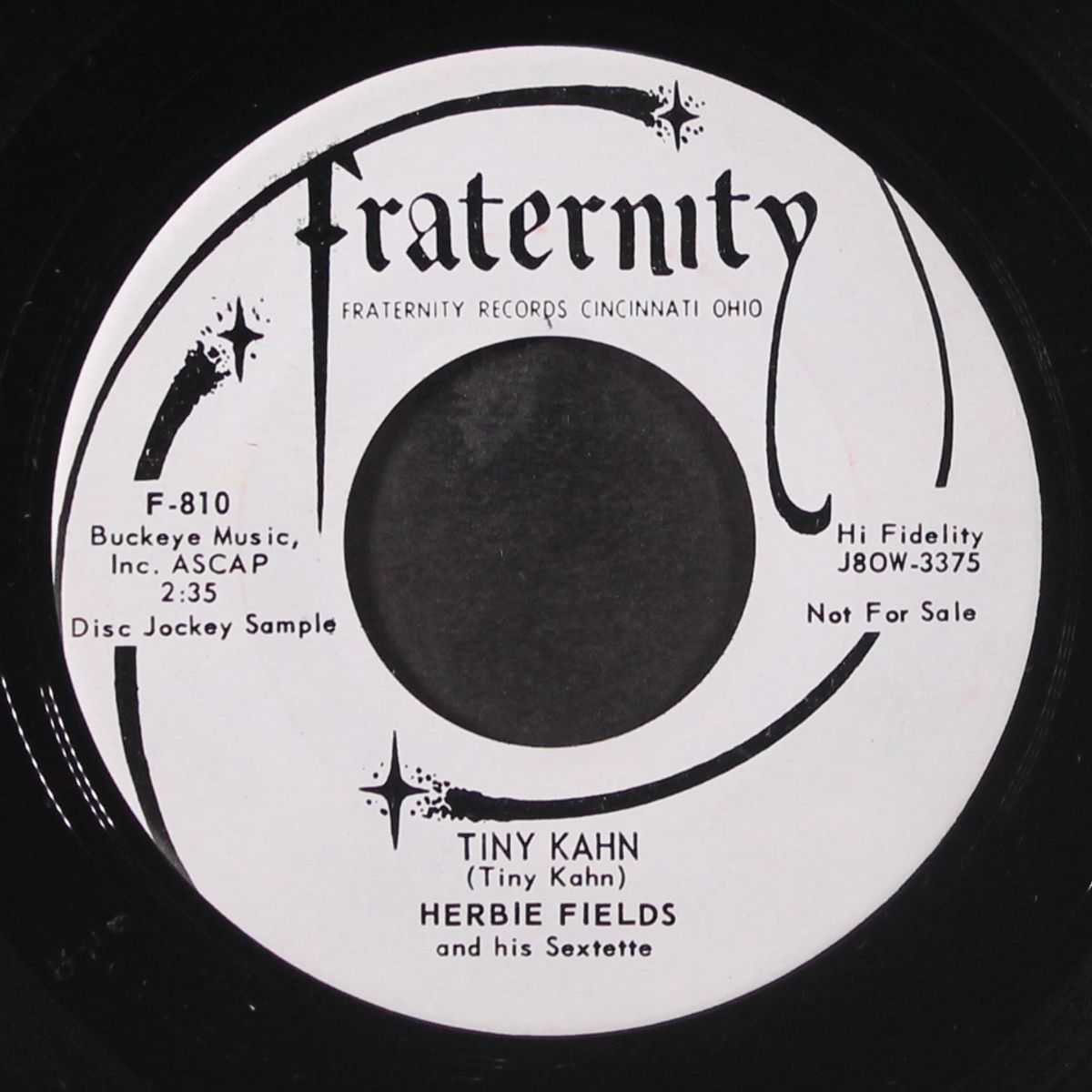 honey bucket blues / tiny kahn by HERBIE FIELDS