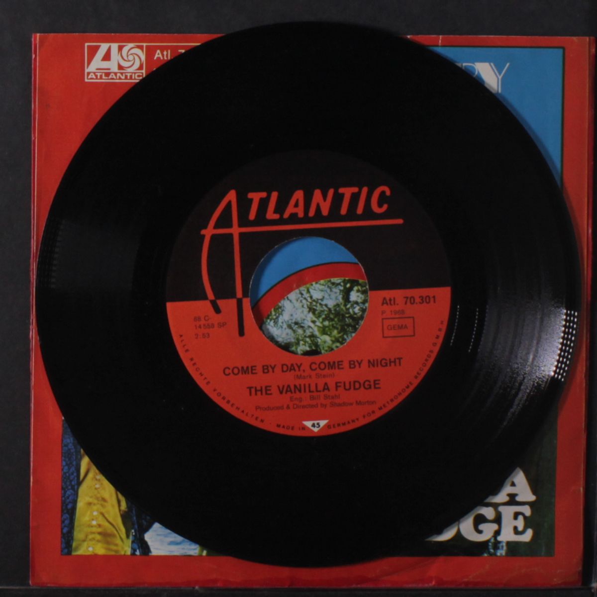 come by day come by night / take me for a little while by VANILLA FUDGE