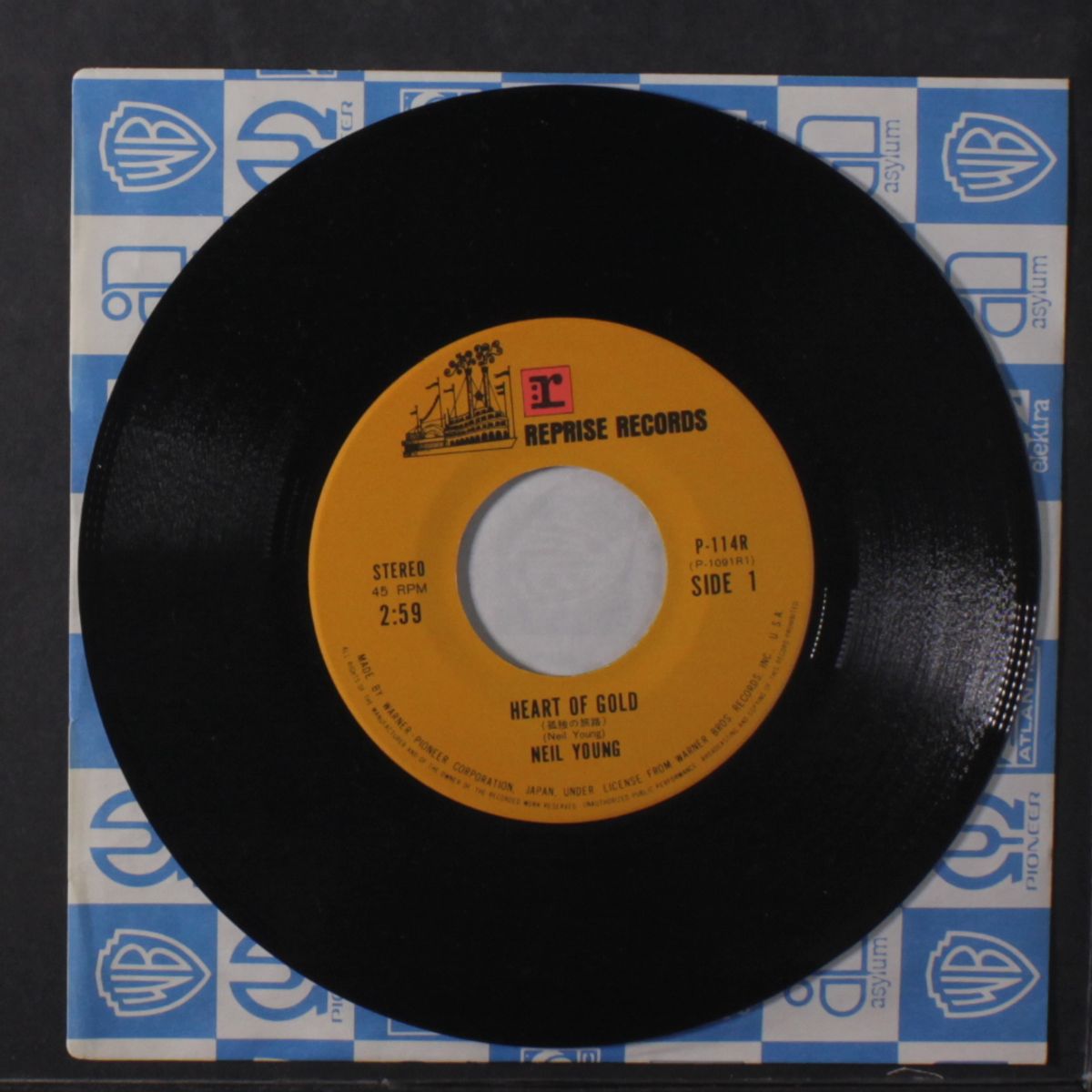 heart of gold / only love can break your heart by NEIL YOUNG