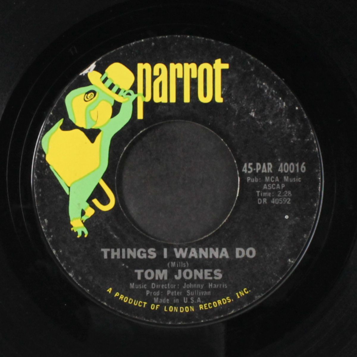 sixteen tons / things i wanna do by TOM JONES