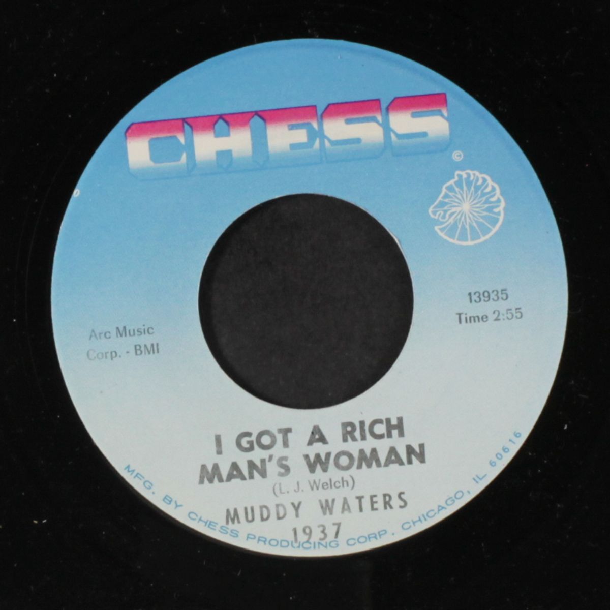 i got a rich man's woman / my dog can't bark by MUDDY WATERS