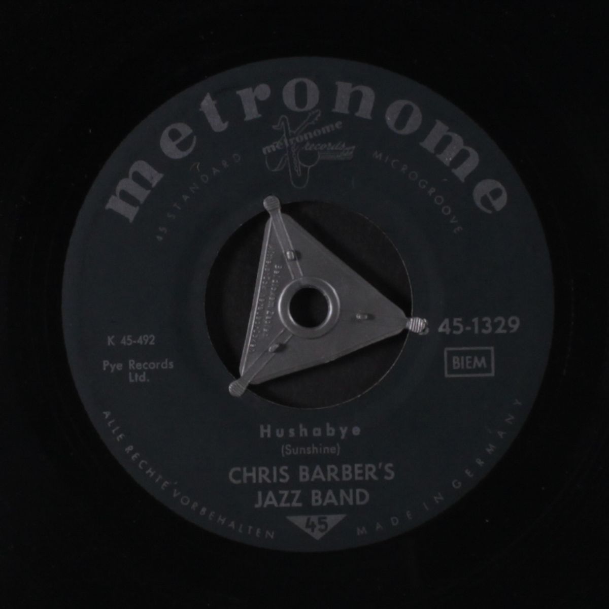 bill bailey / hushabye by CHRIS BARBER'S JAZZ BAND