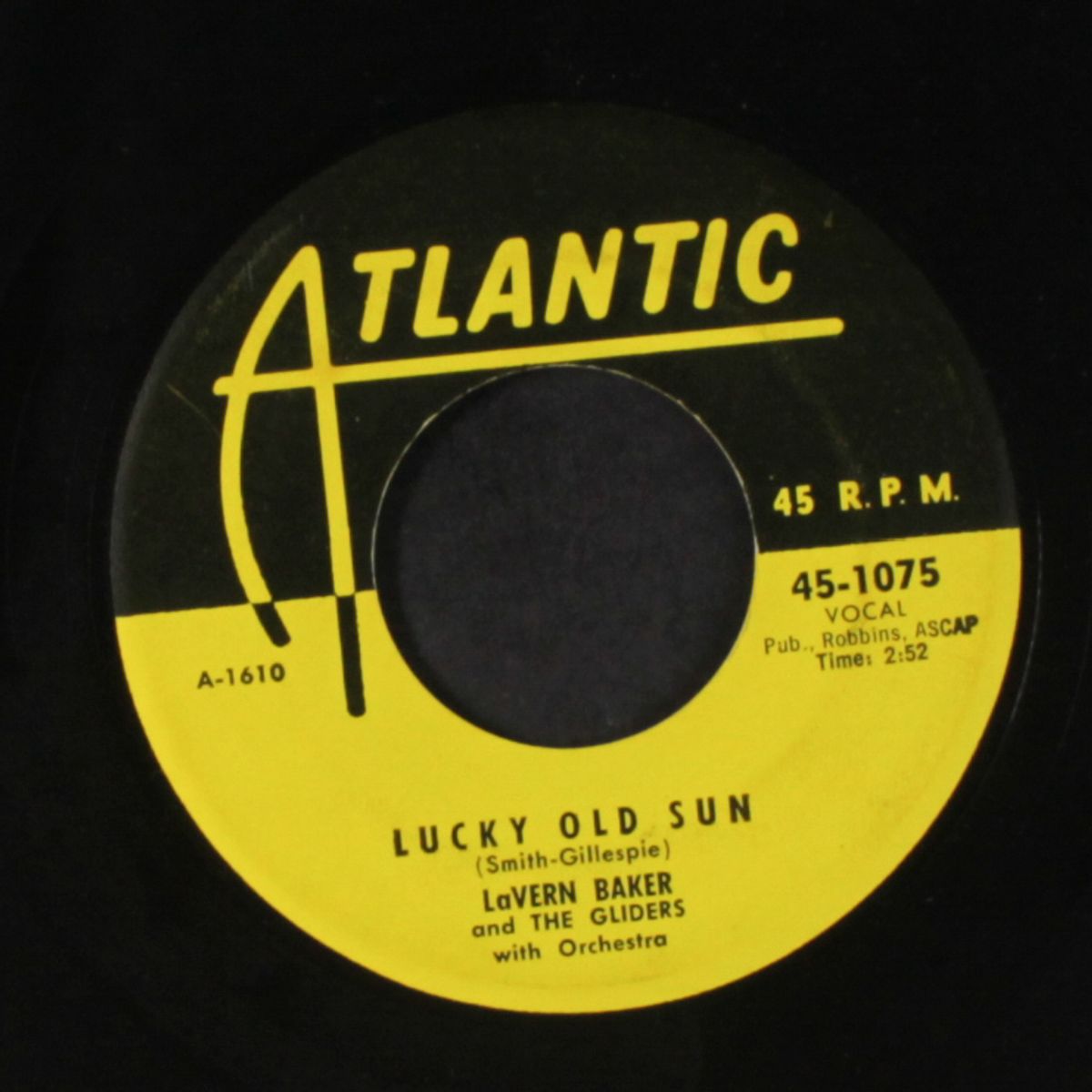 play it fair / lucky old sun by LAVERN BAKER