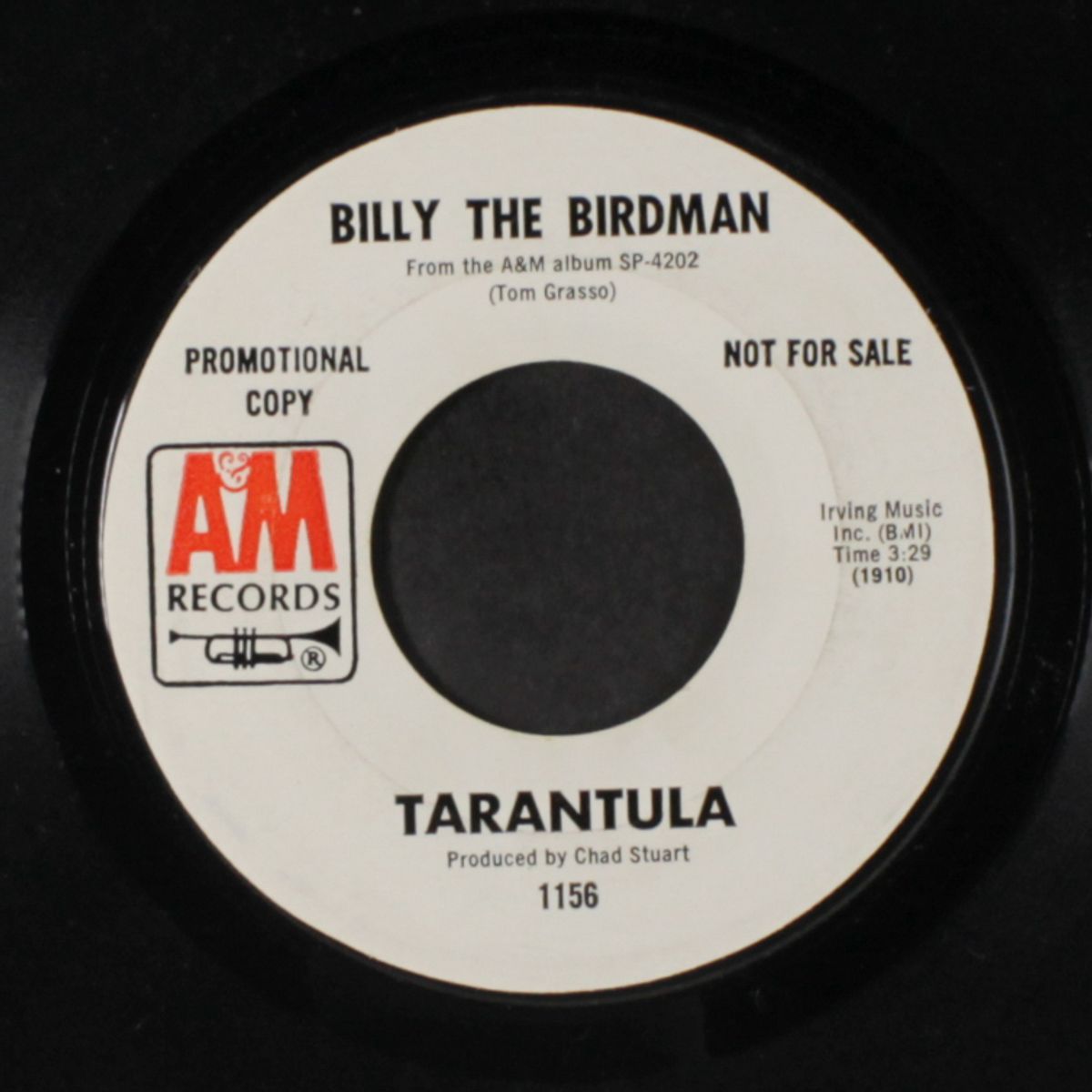 billy the birdman / love is for peace by TARANTULA