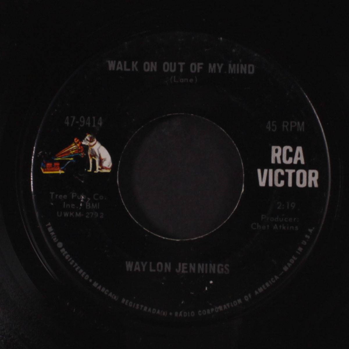 walk on out of my mind / julie by WAYLON JENNINGS