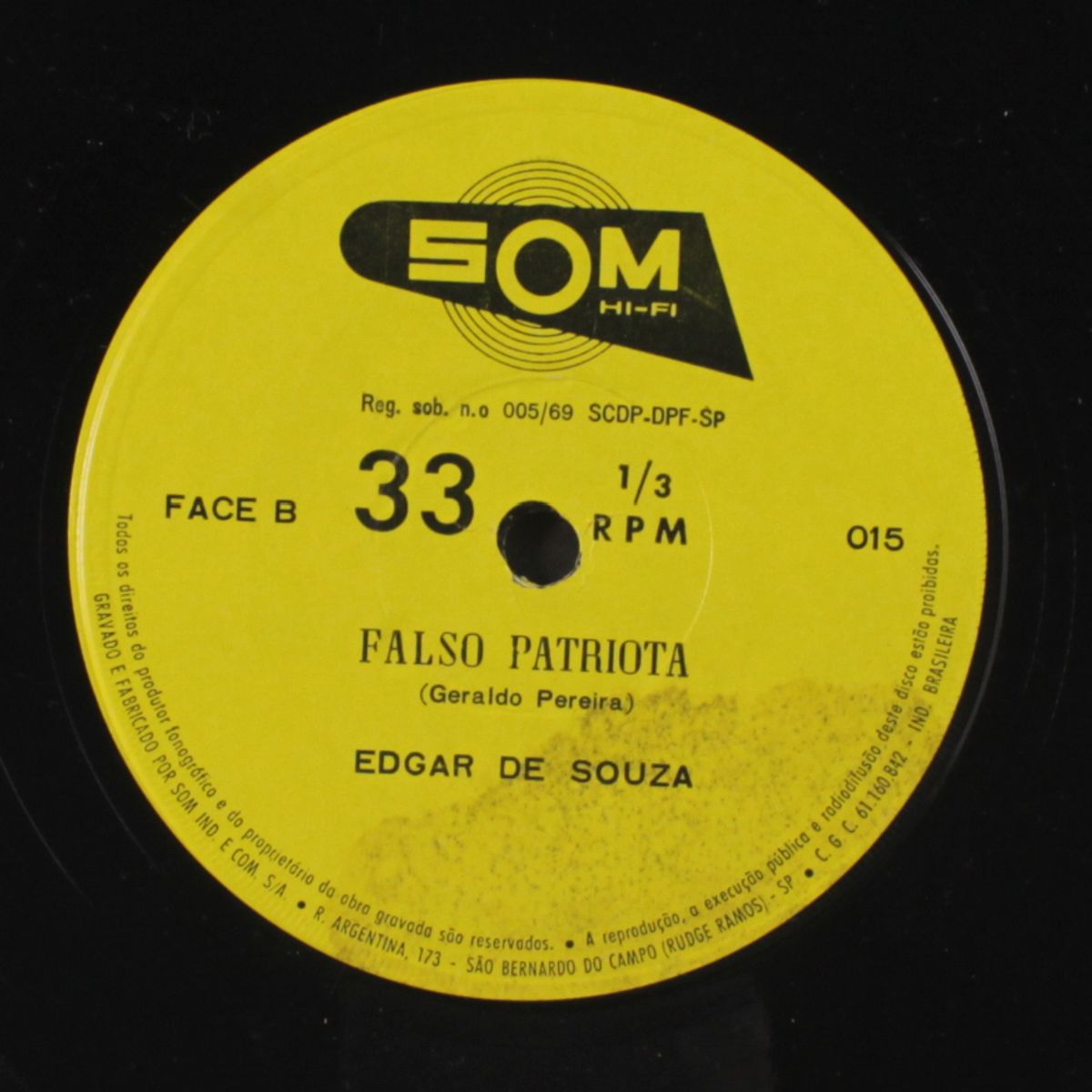 remediado / falso patriota by EDGAR DE SOUZA
