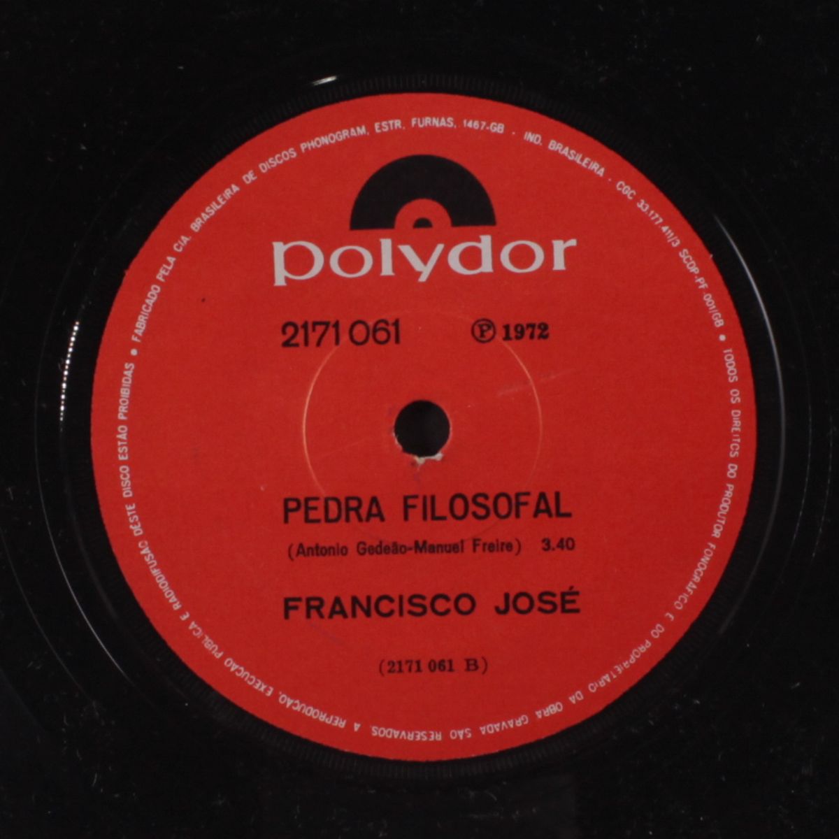 guitarra, toca baixinho / pedra filosofal by FRANCISCO JOSE