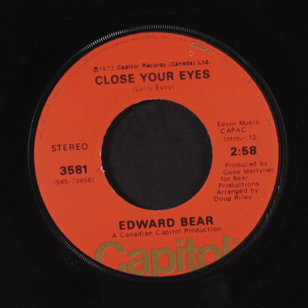 close your eyes / cachet county by EDWARD BEAR