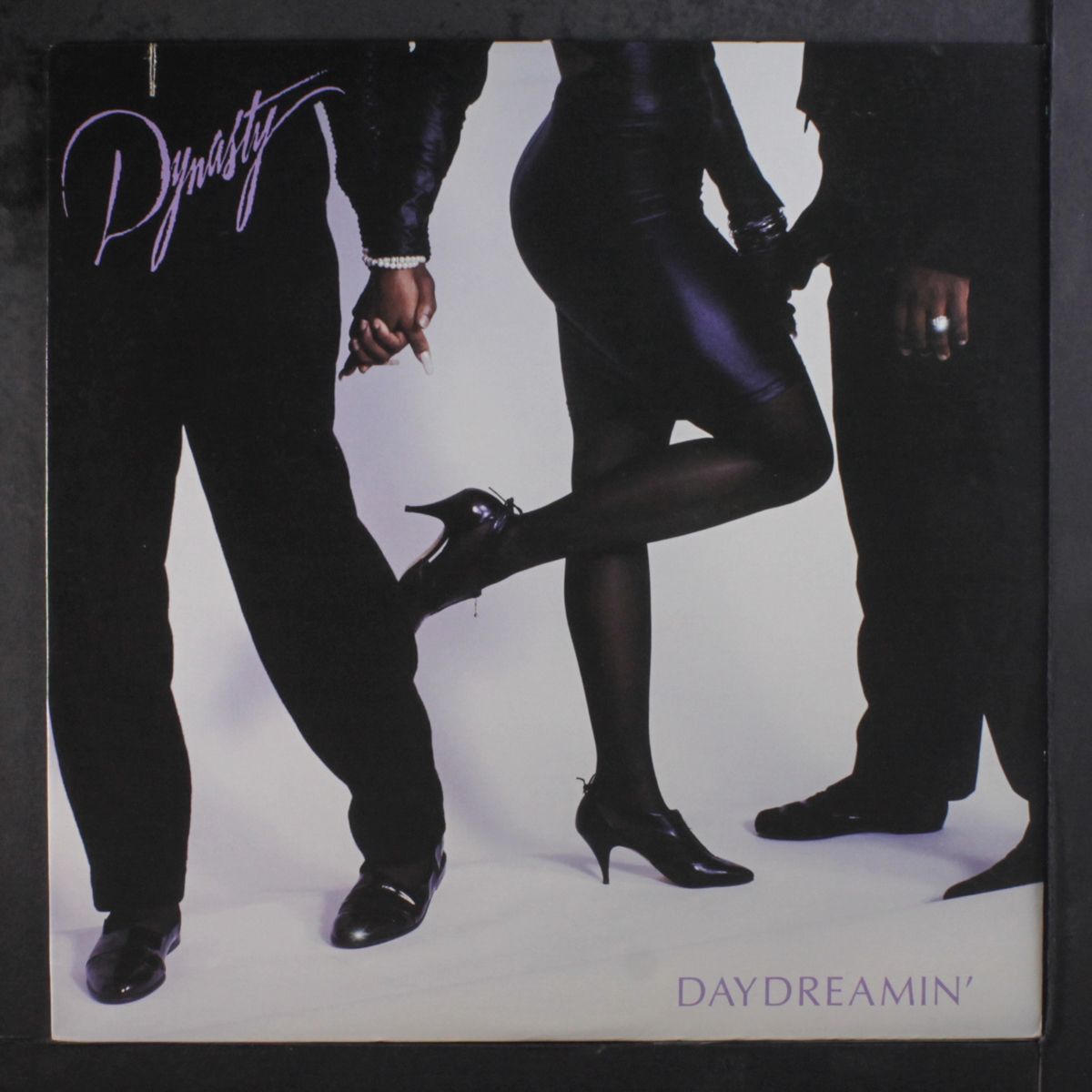 daydreamin' by DYNASTY