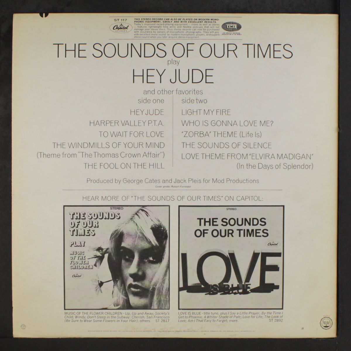 sounds of our times play hey jude by SOUNDS OF OUR TIMES