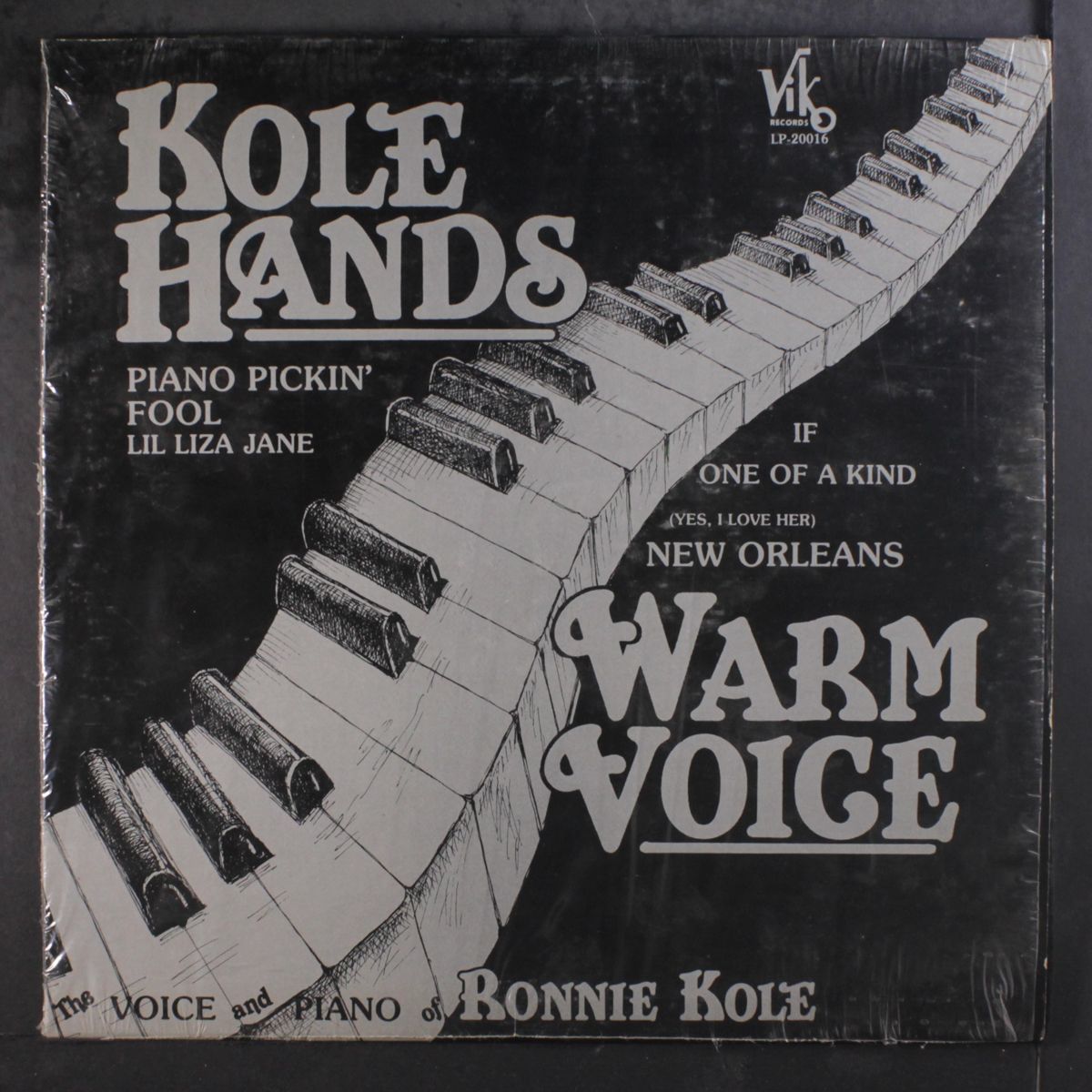 kole hands warm voice by RONNIE KOLE