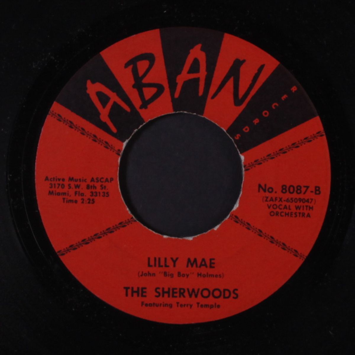 lilly mae / i love that man by SHERWOODS