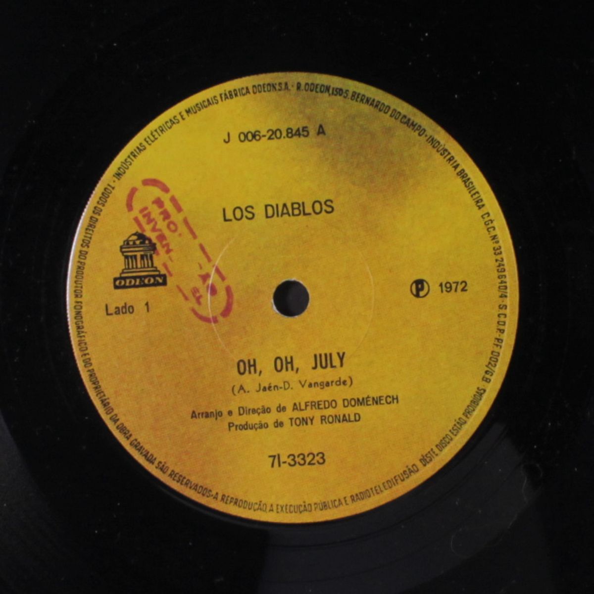 feliz cumpleanos / oh, oh, july by LOS DIABLOS
