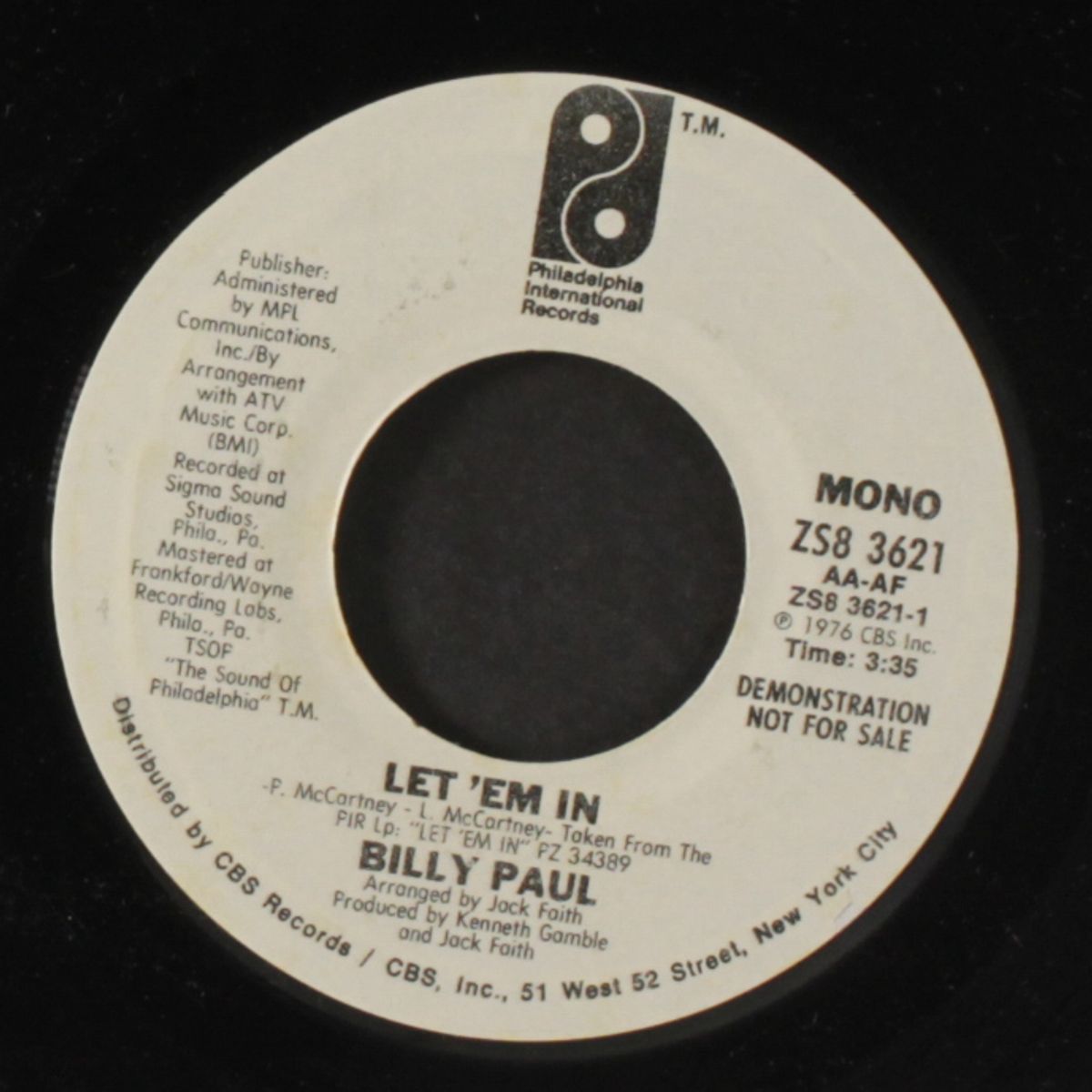 let 'em in / mono by BILLY PAUL