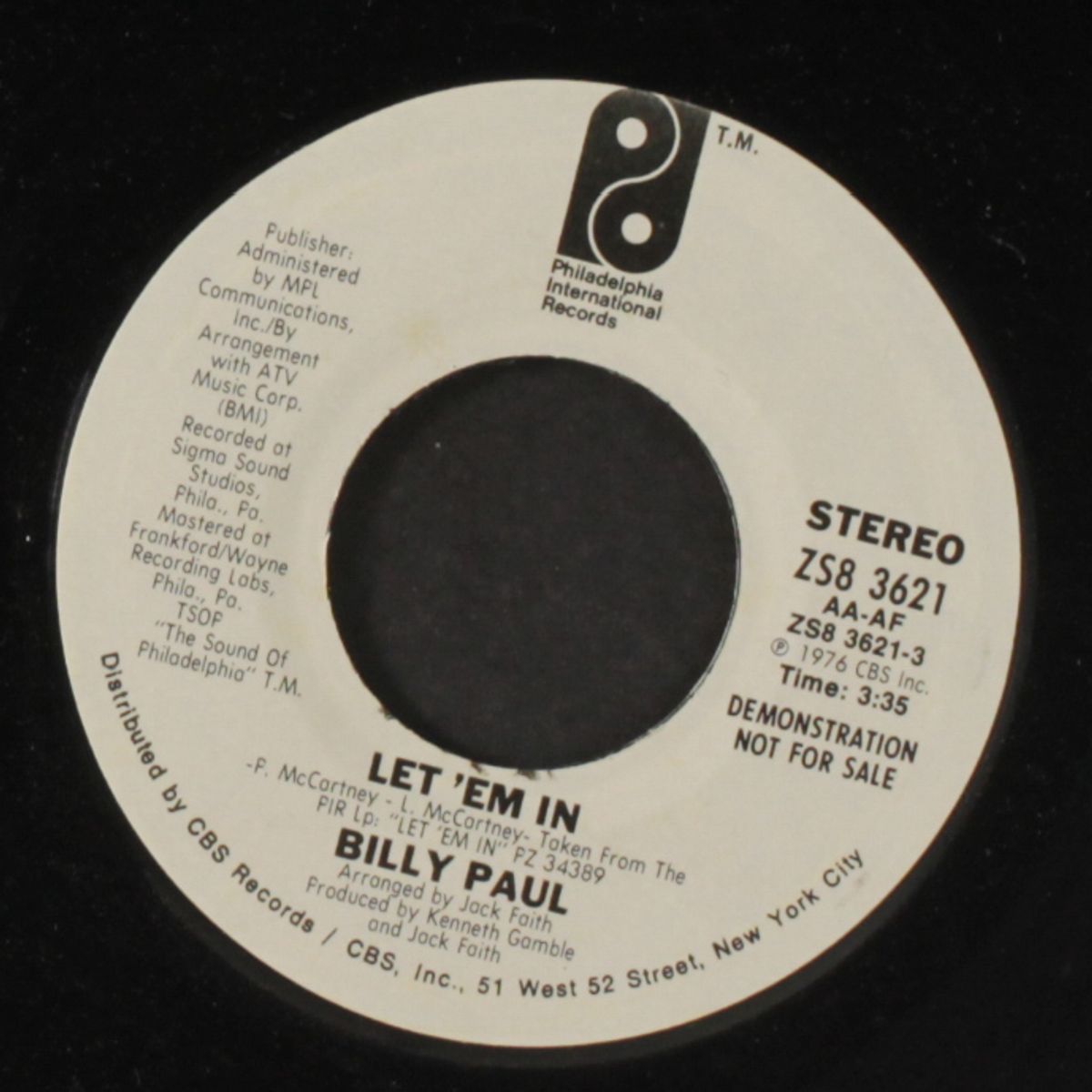 let 'em in / mono by BILLY PAUL
