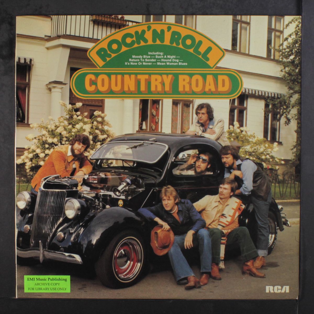 rock 'n' roll by COUNTRY ROAD