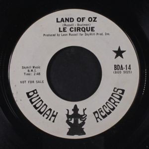 LE CIRQUE