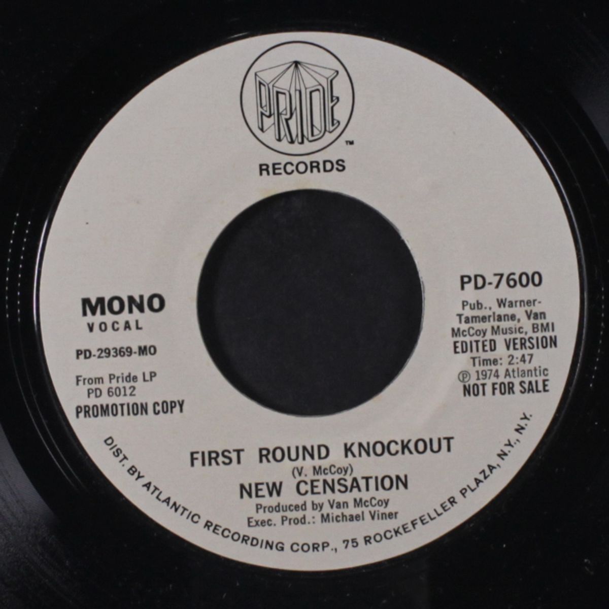 first round knockout / mono by NEW CENSATION