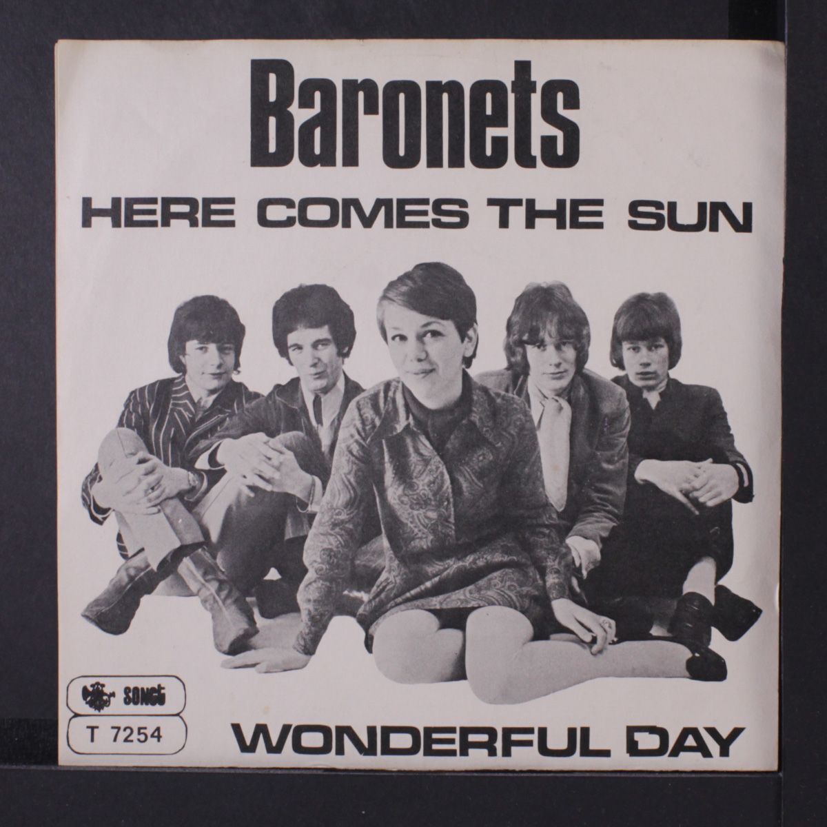 here comes the sun / wonderful day by BARONETS
