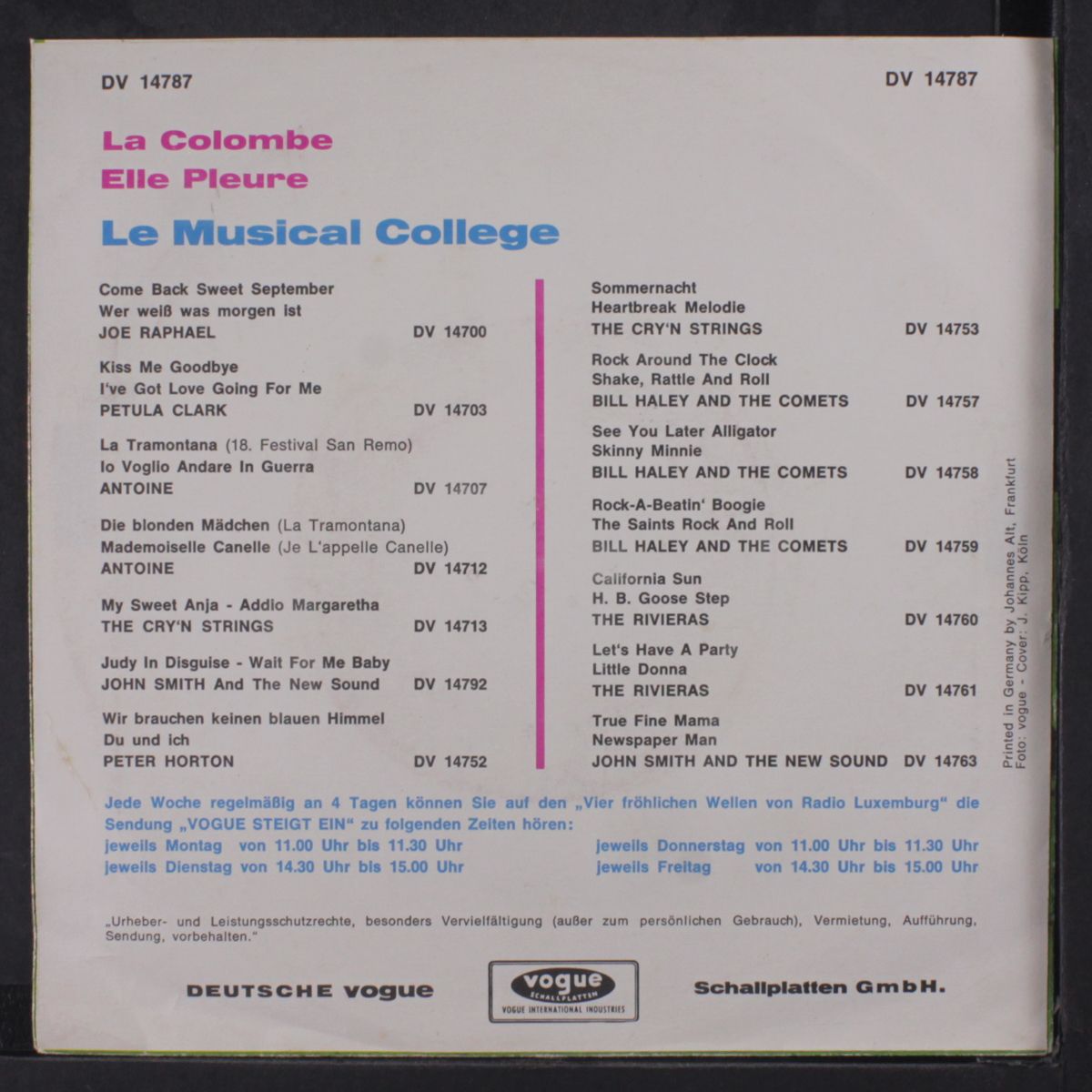 la colombe / elle pleure by LE MUSICAL COLLEGE