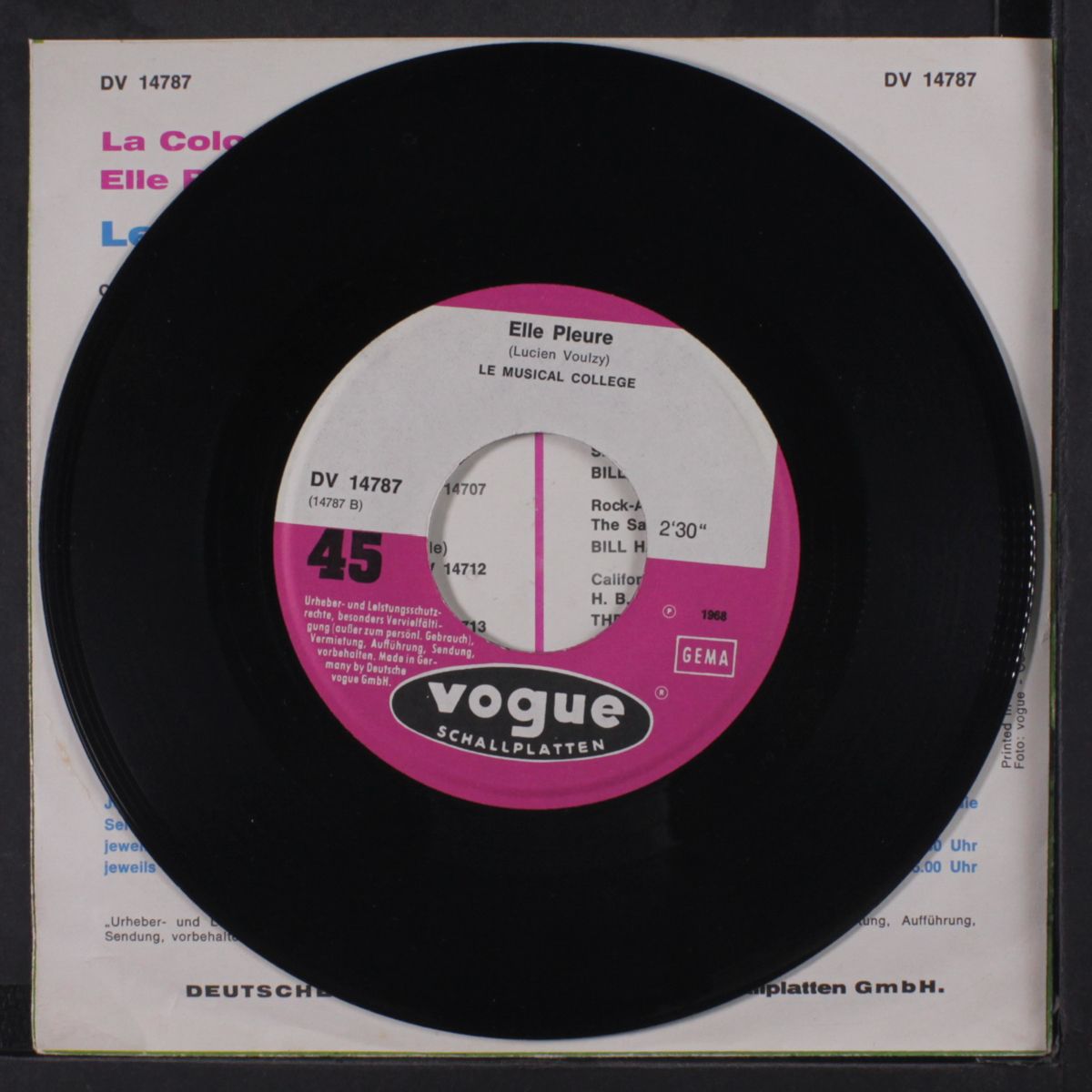 la colombe / elle pleure by LE MUSICAL COLLEGE