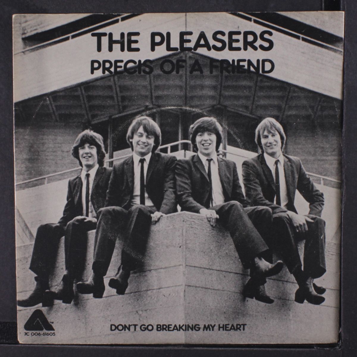 precis of a friend / don't go breaking my heart by PLEASERS